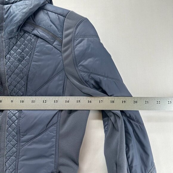 Athleta Jacket Womens Sz 2XS Rock Ridge PrimaLoft Hoodie Quilted Insulated Gray - Picture 11 of 13